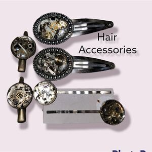 Womans Bobby Pins and Clips Vintage Watch Parts (HO01)
